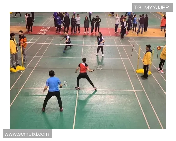 南京羽毛球队比赛经验分享与提升策略的深入探讨 南京羽毛球队比赛经验分享与提升策略的深入探讨