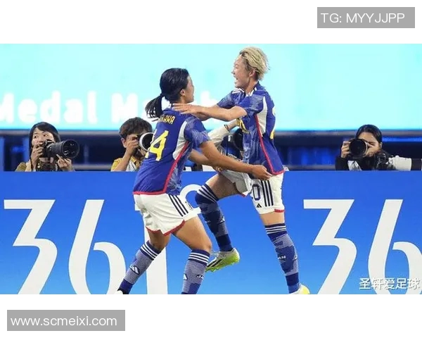 南京足球队与杭州足球队赛后分析力量对比与战术探讨