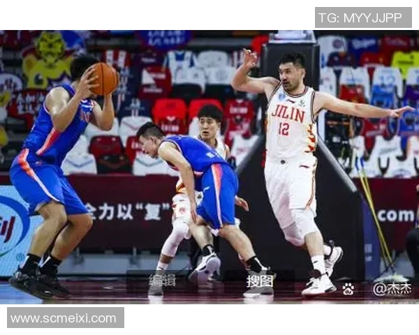 杭州篮球队以64分领跑大师赛积分榜展现强劲实力